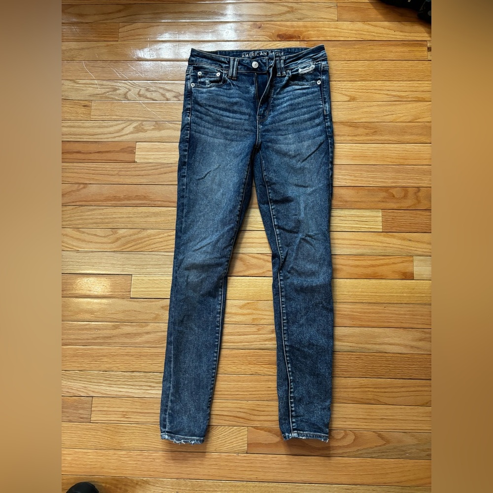 Size 4 AE Jeans
